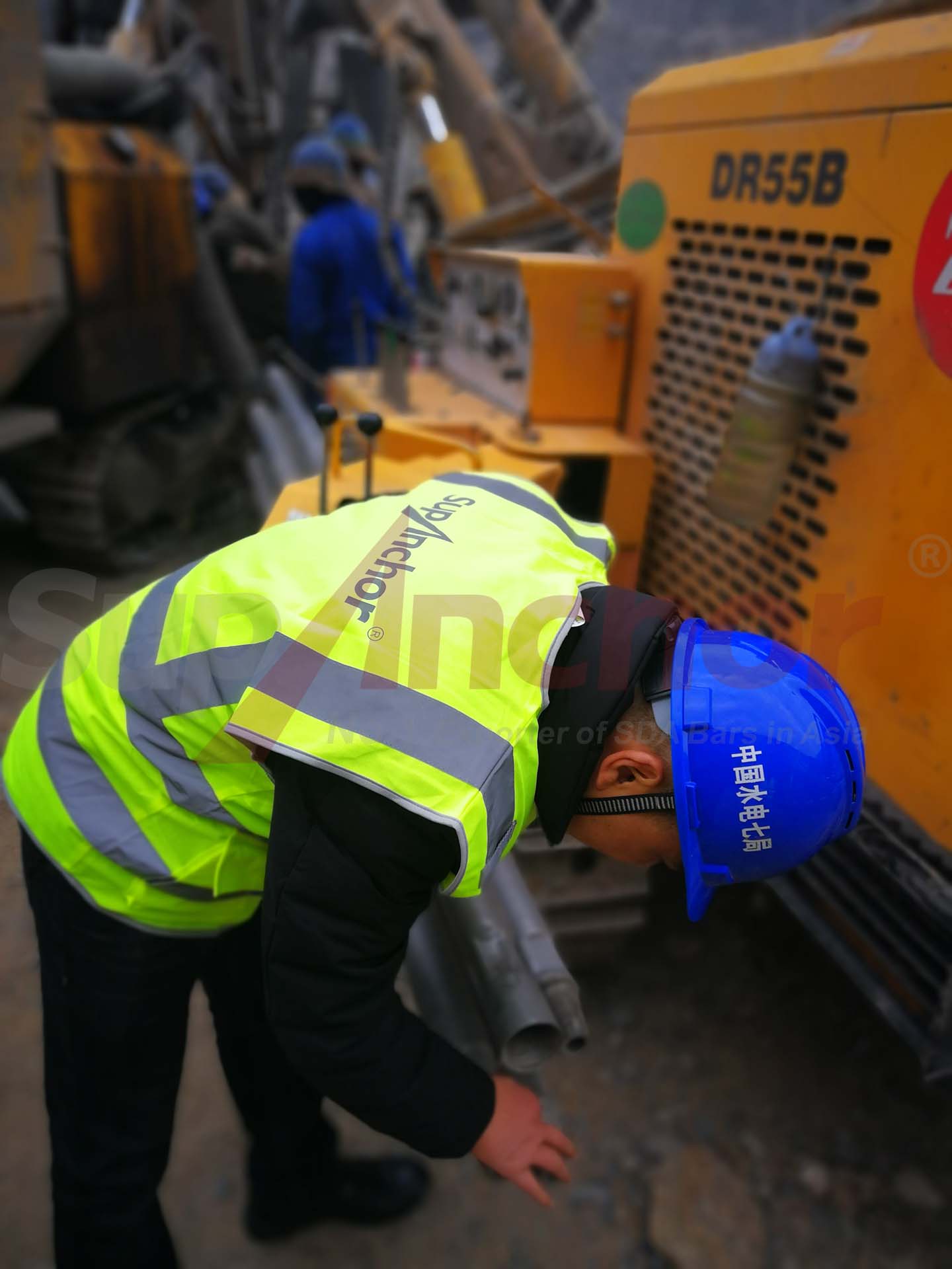 Construction site using SupAnchor self drilling anchor system