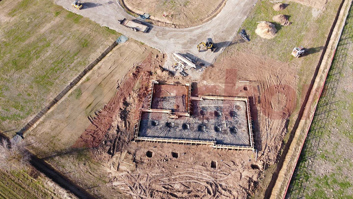 Construction site using SupAnchor self drilling anchor system