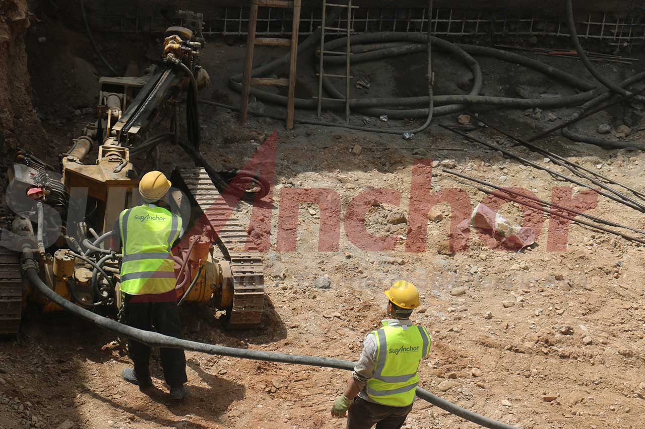 Construction site using SupAnchor self drilling anchor system