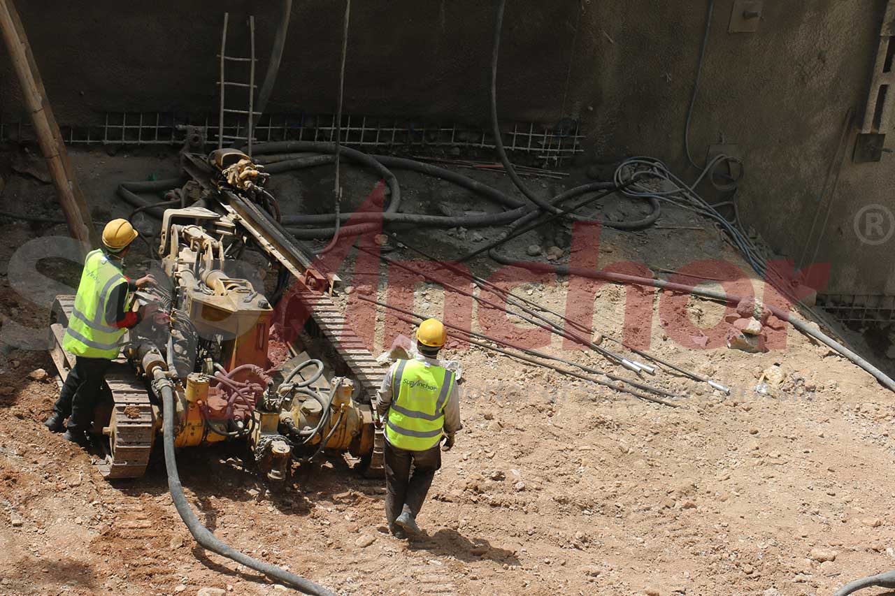 Construction site using SupAnchor self drilling anchor system