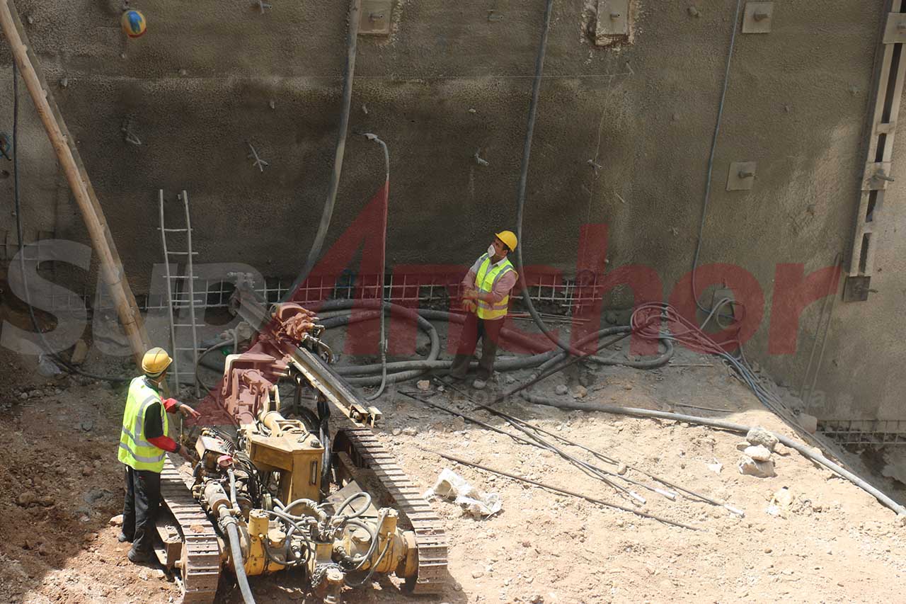 Construction site using SupAnchor self drilling anchor system