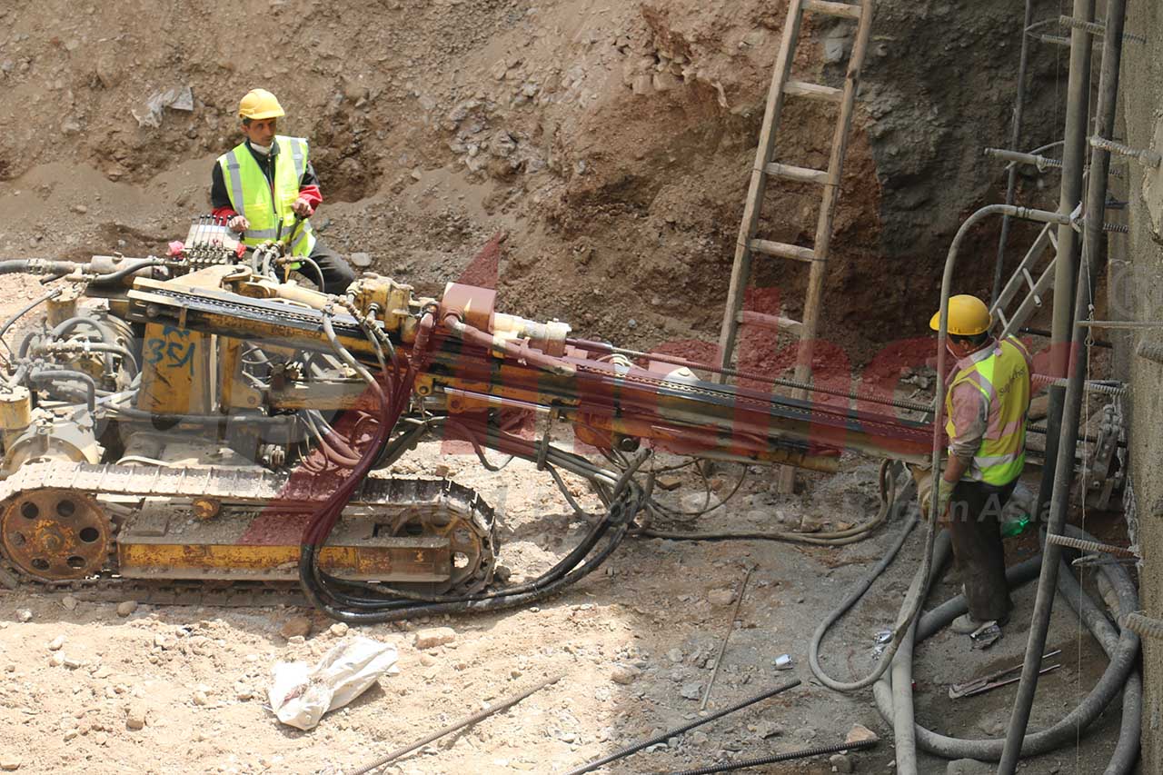 Construction site using SupAnchor self drilling anchor system