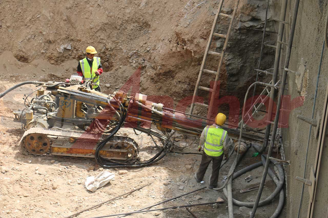 Construction site using SupAnchor self drilling anchor system