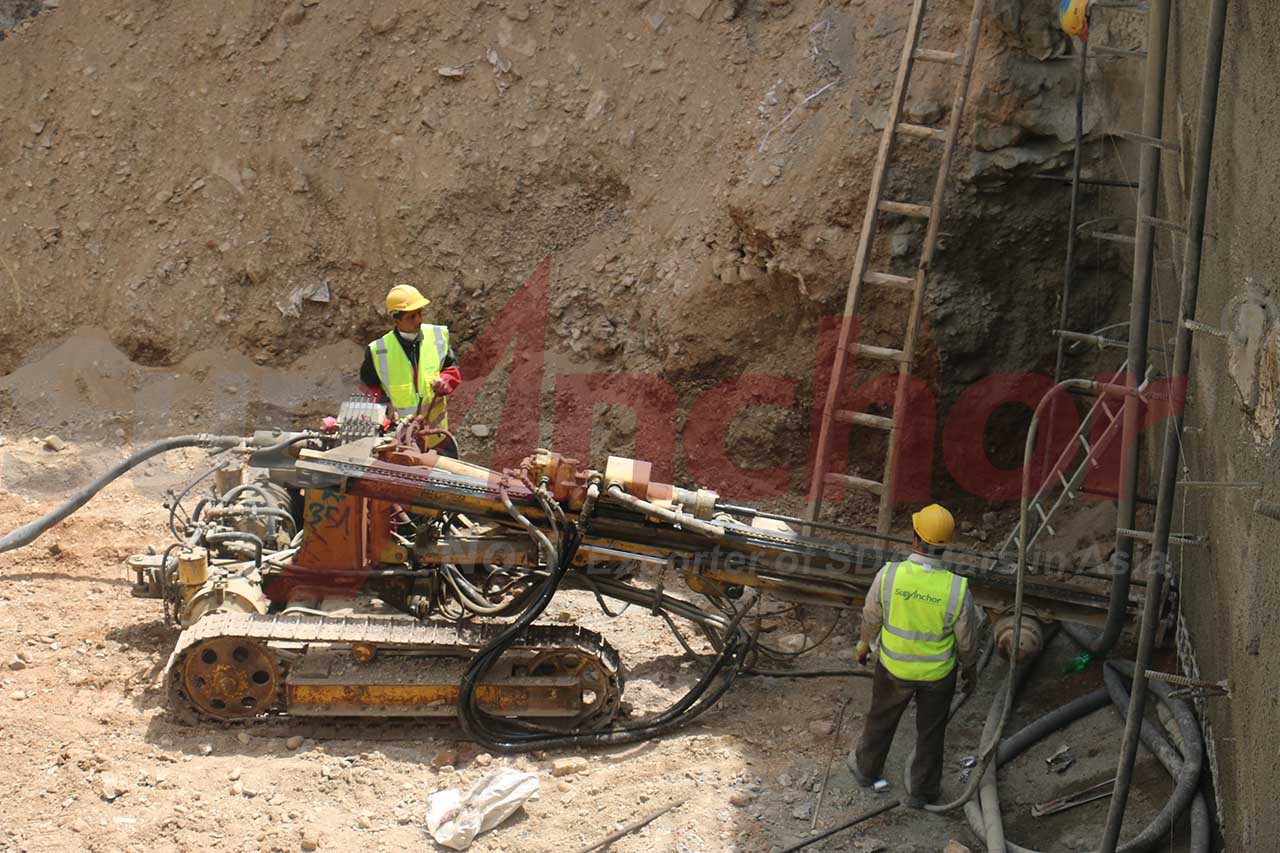 Construction site using SupAnchor self drilling anchor system