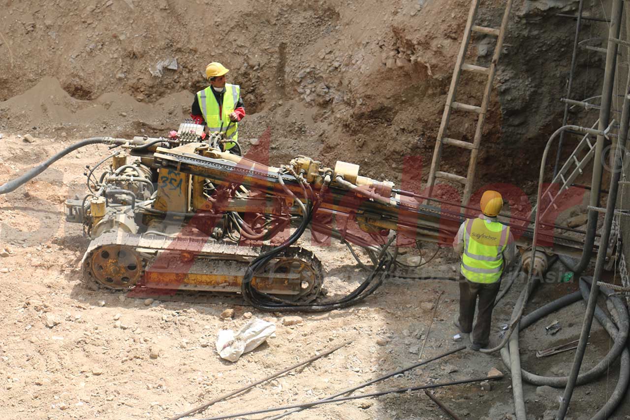 Construction site using SupAnchor self drilling anchor system