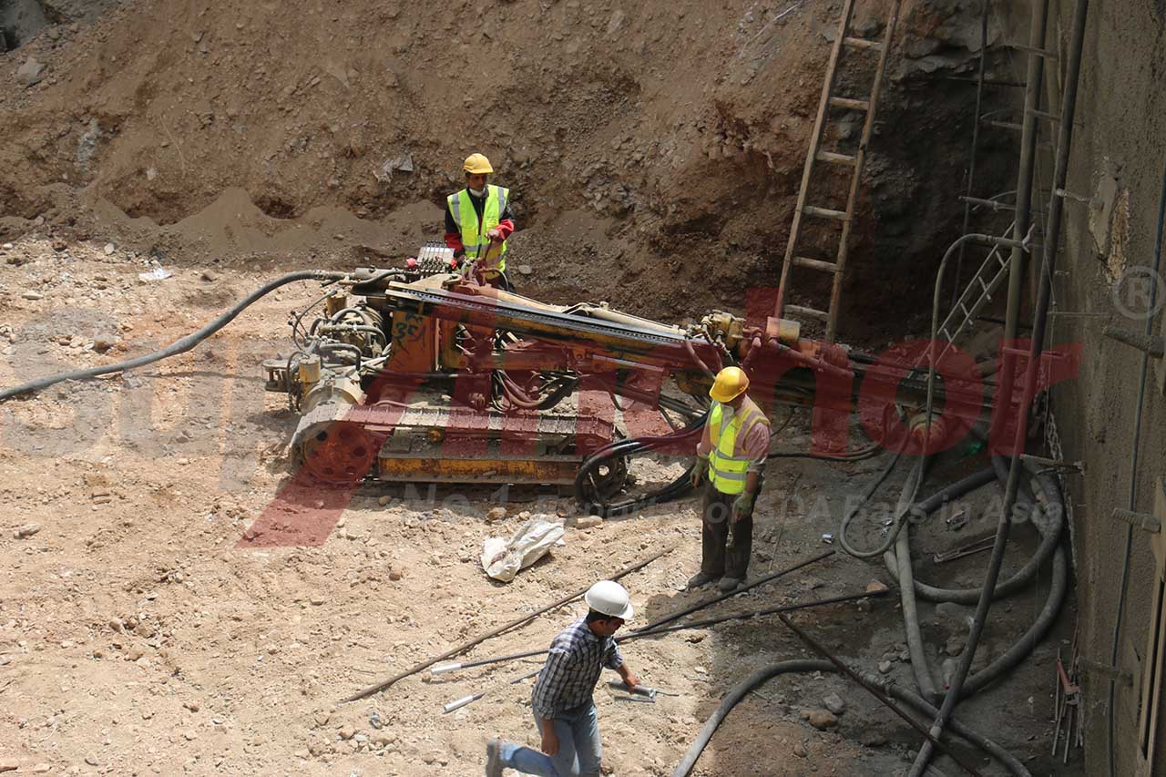 Construction site using SupAnchor self drilling anchor system