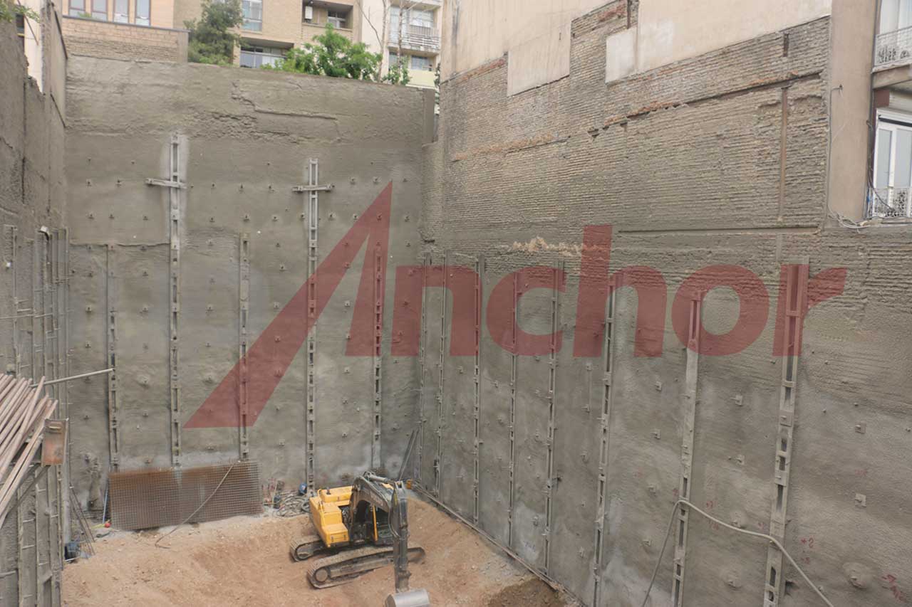Construction site using SupAnchor self drilling anchor system