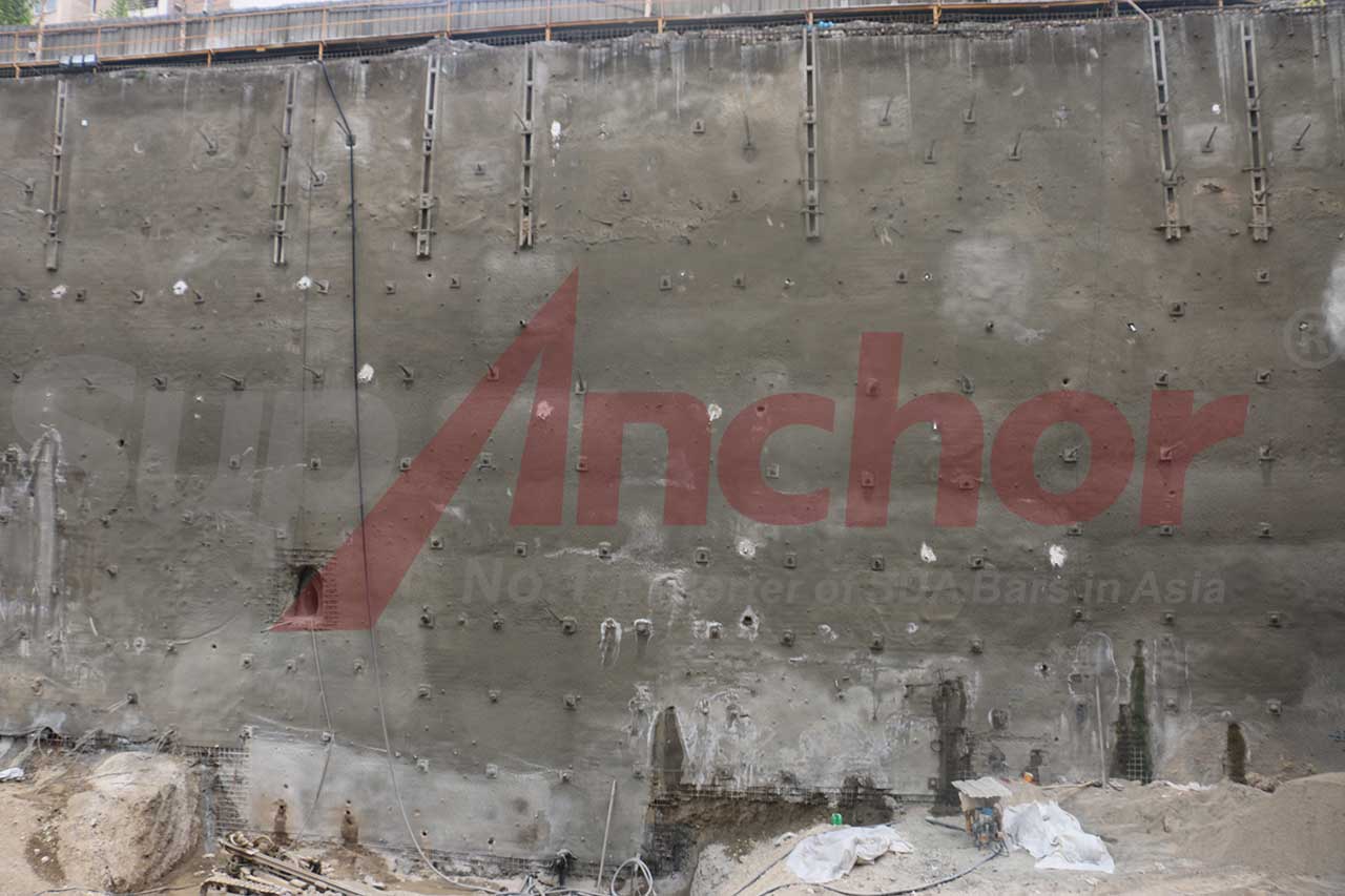 Construction site using SupAnchor self drilling anchor system