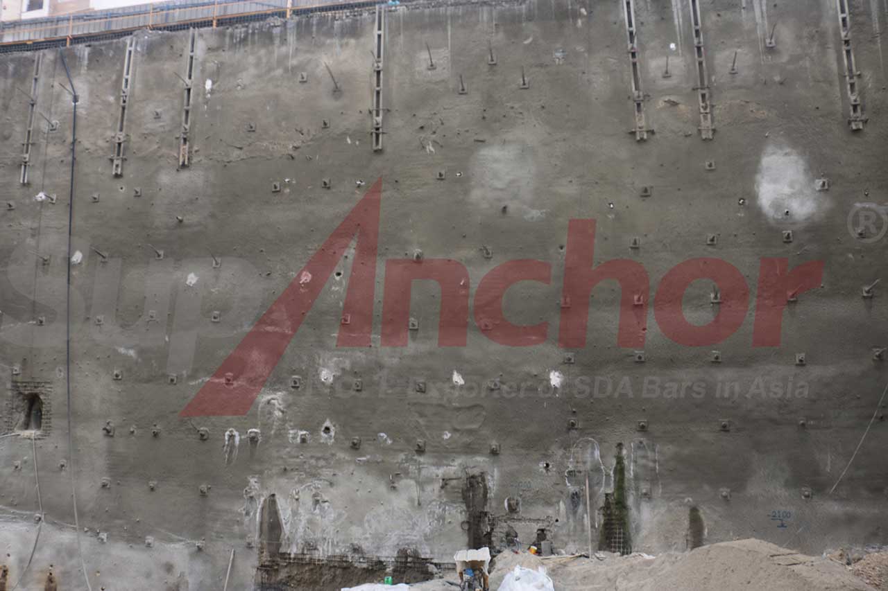 Construction site using SupAnchor self drilling anchor system