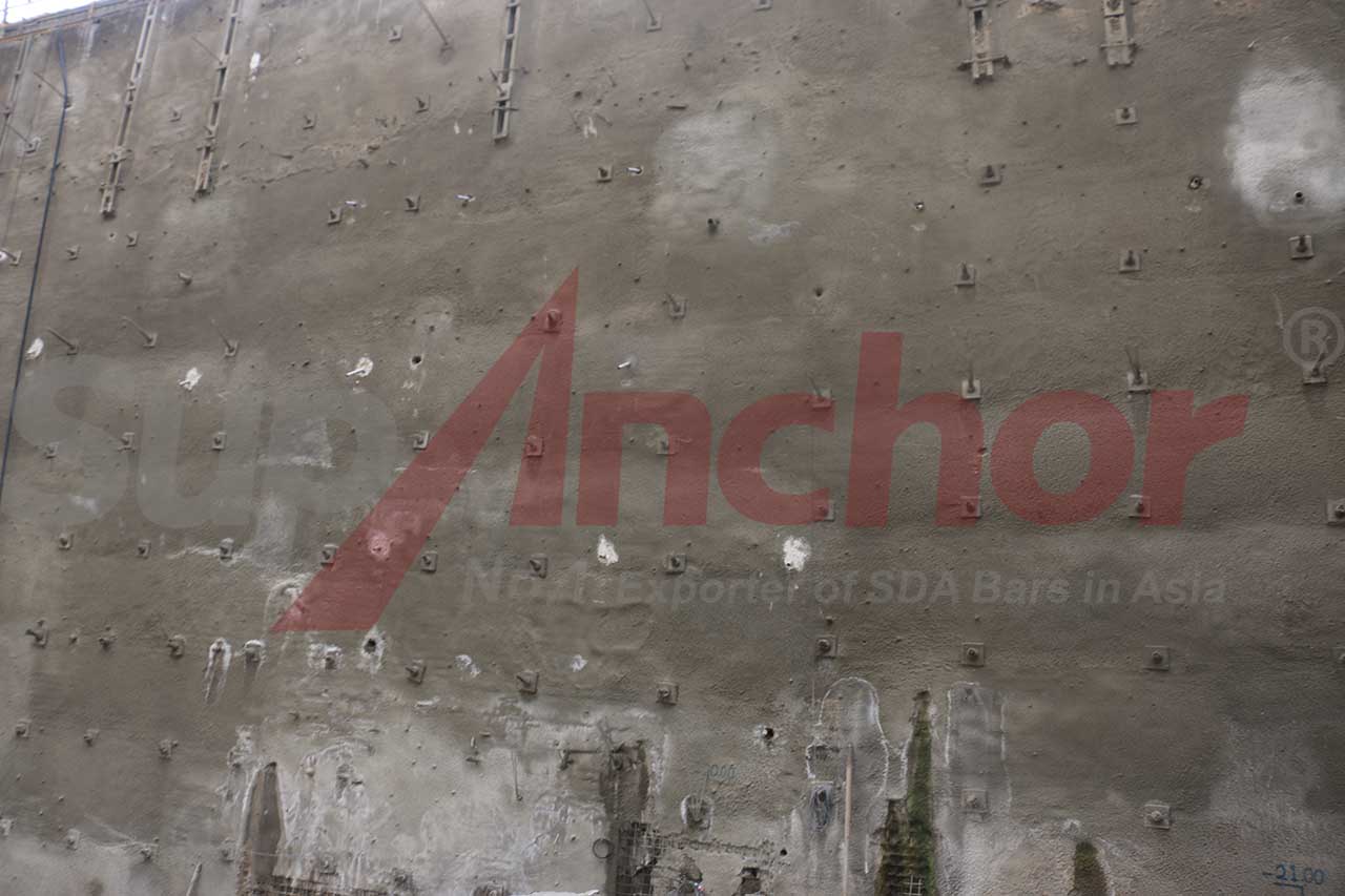 Construction site using SupAnchor self drilling anchor system