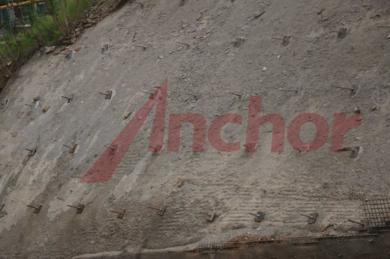 Construction site using SupAnchor self drilling anchor system