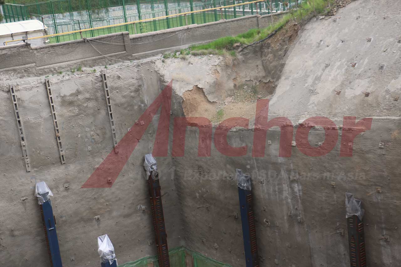 Construction site using SupAnchor self drilling anchor system