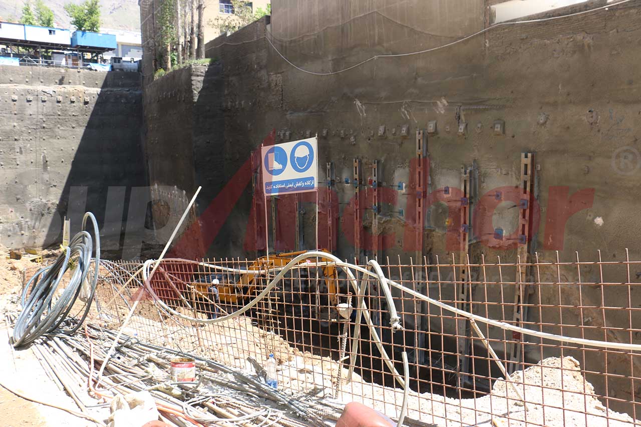 Construction site using SupAnchor self drilling anchor system