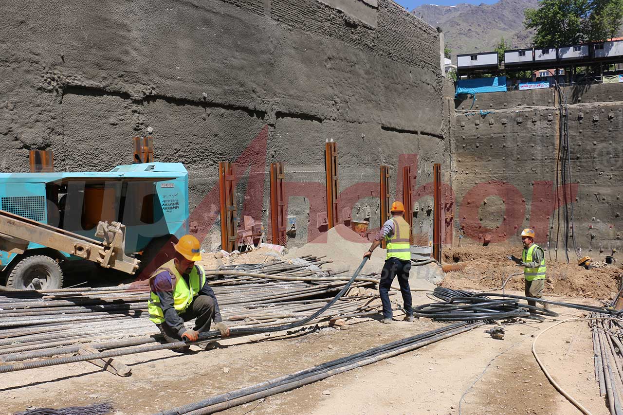 Construction site using SupAnchor self drilling anchor system