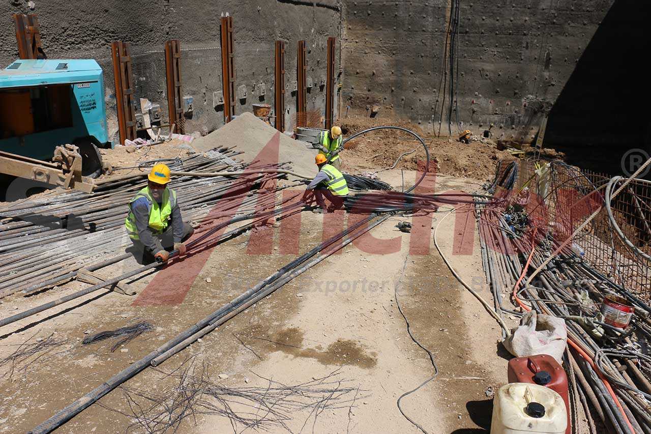 Construction site using SupAnchor self drilling anchor system