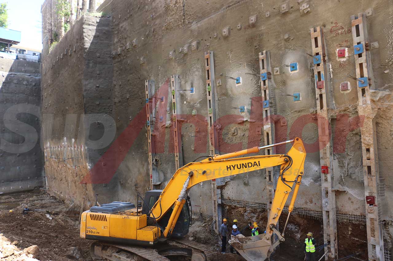 Construction site using SupAnchor self drilling anchor system