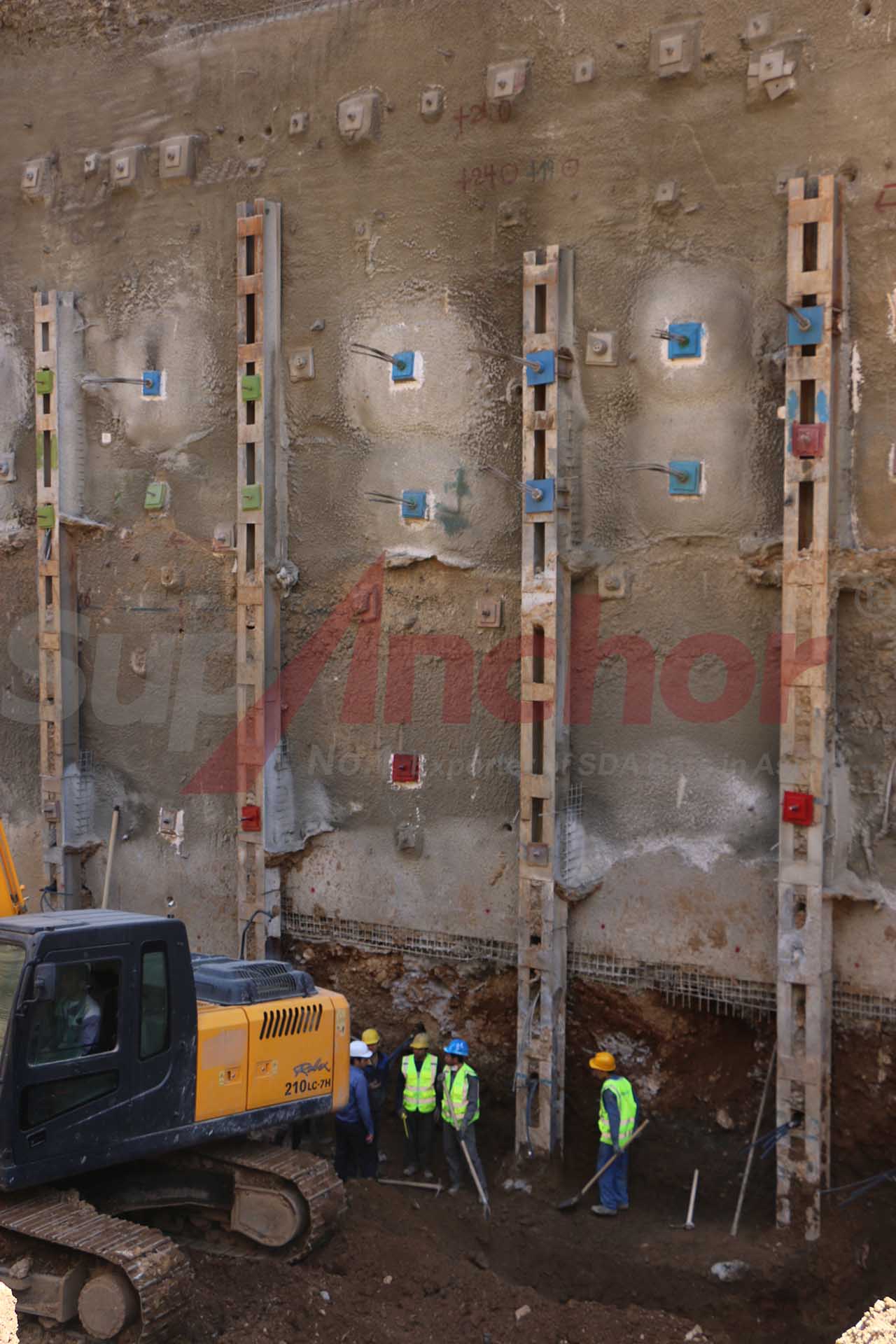 Construction site using SupAnchor self drilling anchor system