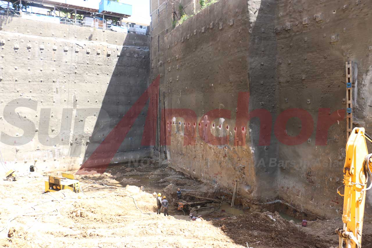 Construction site using SupAnchor self drilling anchor system