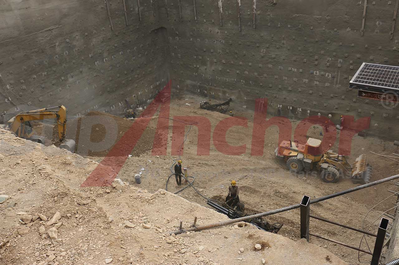 Construction site using SupAnchor self drilling anchor system