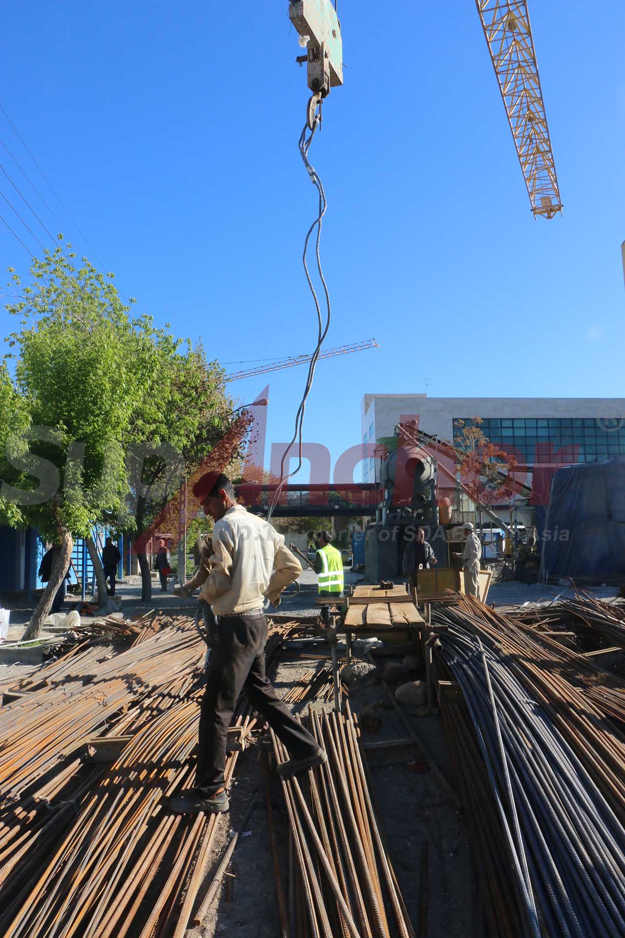 Construction site using SupAnchor self drilling anchor system