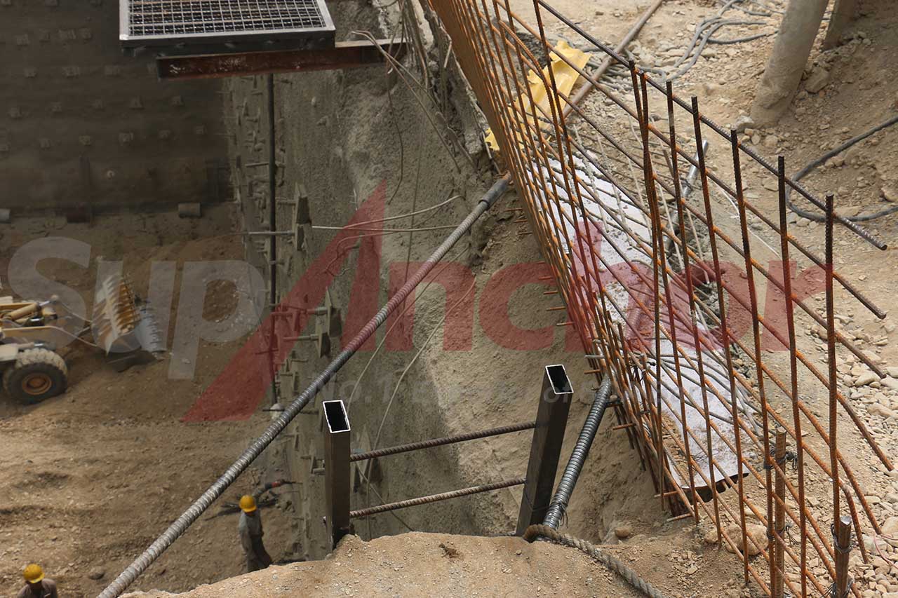 Construction site using SupAnchor self drilling anchor system
