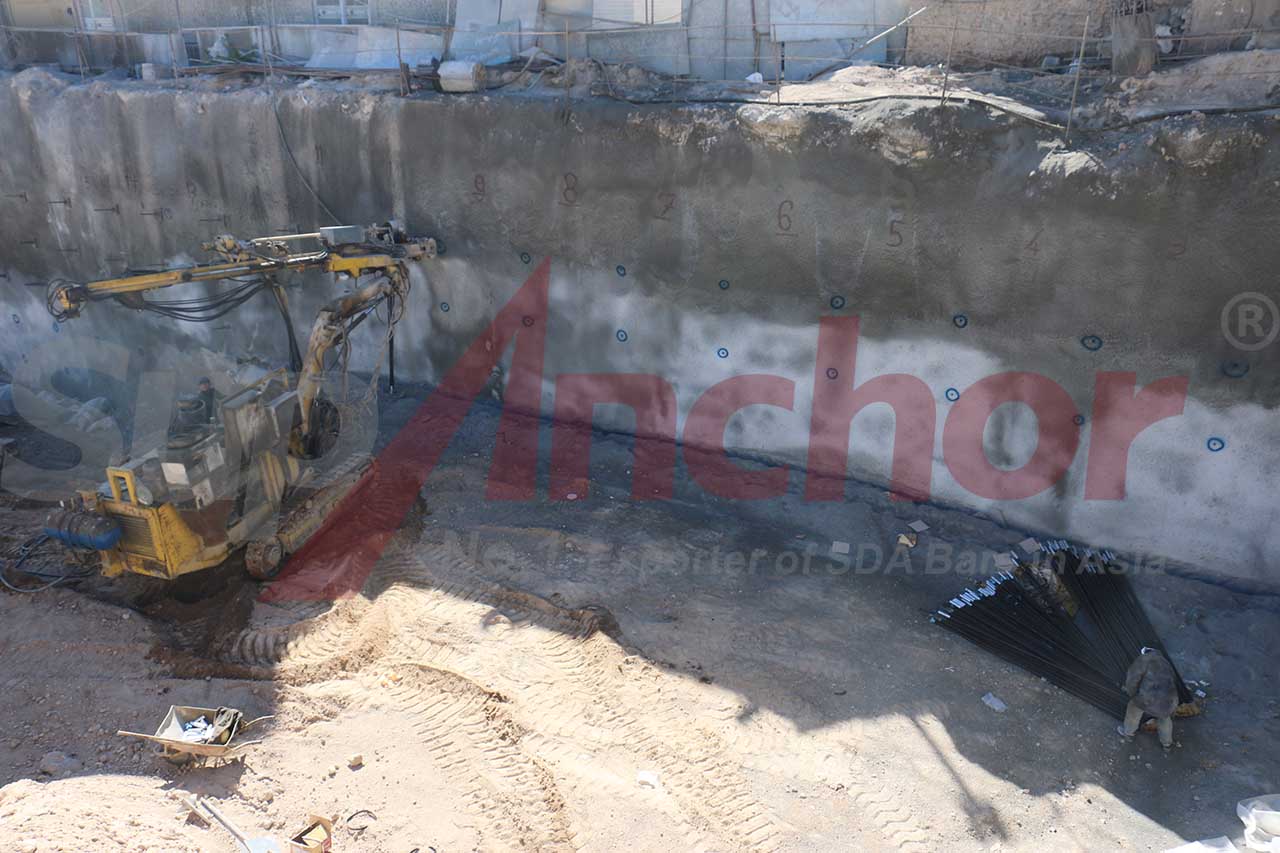 Construction site using SupAnchor self drilling anchor system
