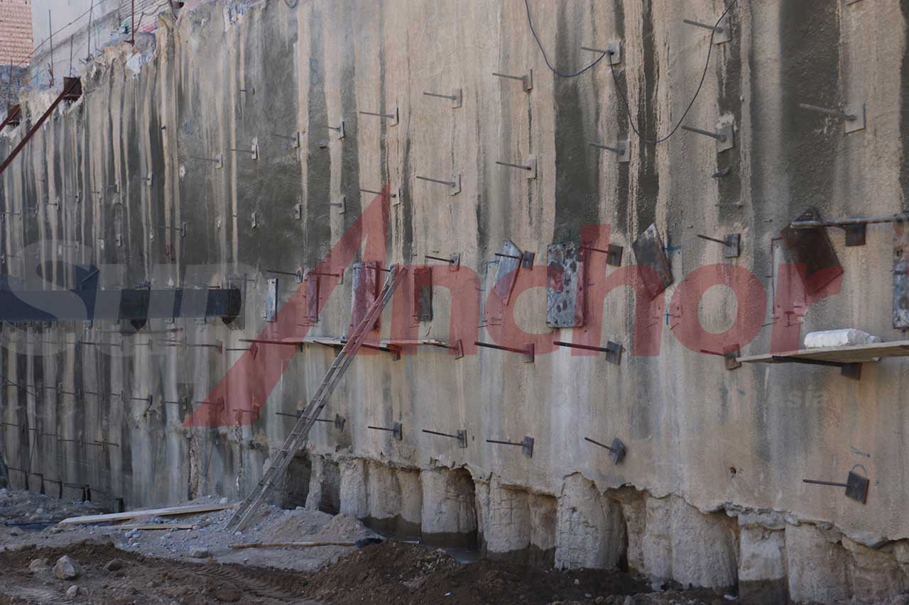 Construction site using SupAnchor self drilling anchor system