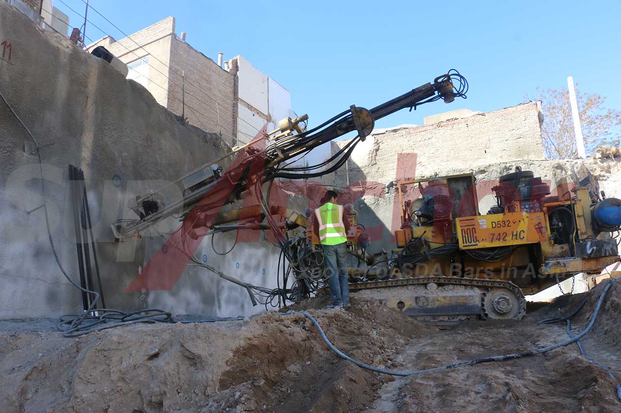 Construction site using SupAnchor self drilling anchor system