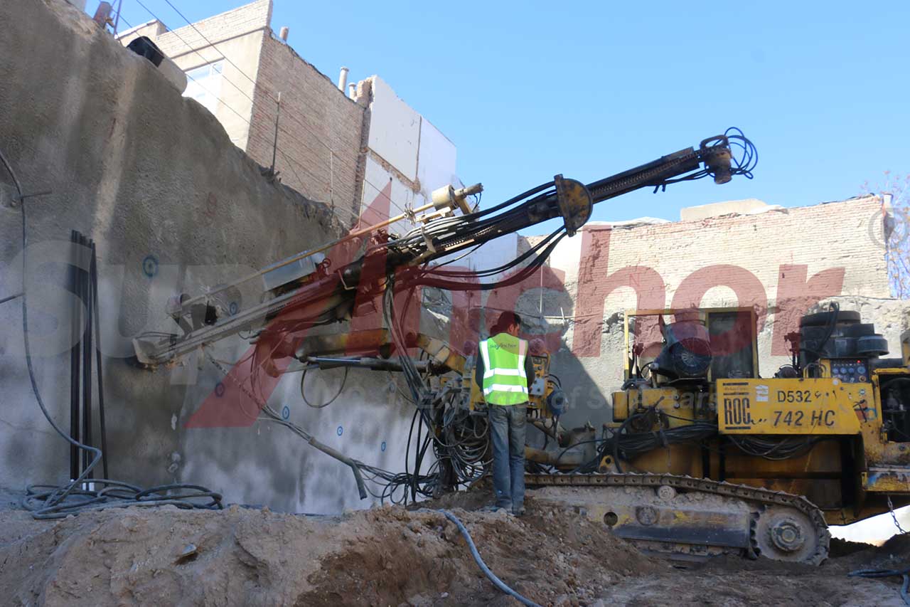 Construction site using SupAnchor self drilling anchor system