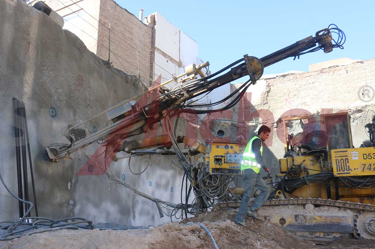 Construction site using SupAnchor self drilling anchor system
