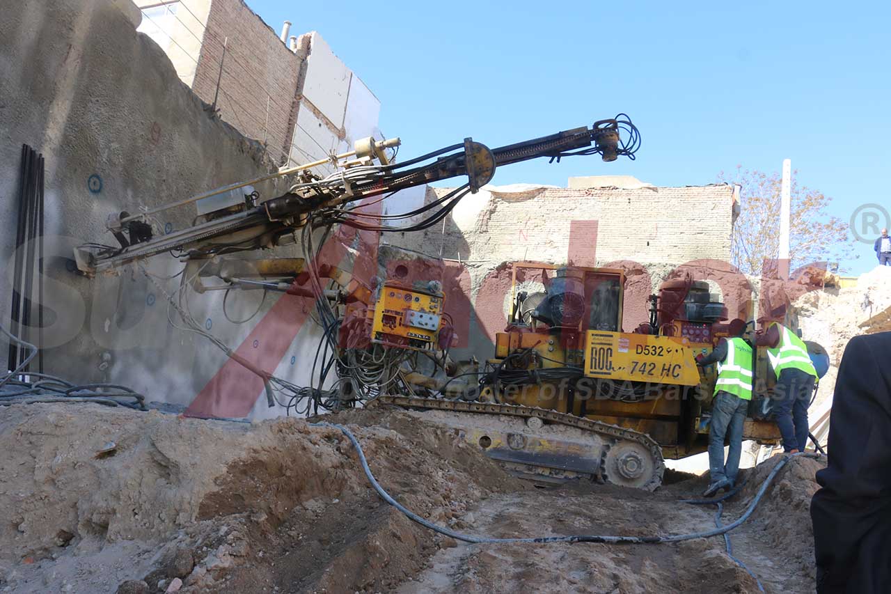 Construction site using SupAnchor self drilling anchor system