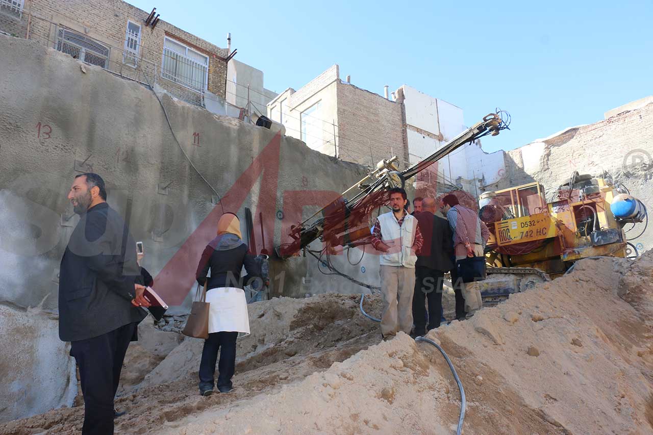 Construction site using SupAnchor self drilling anchor system