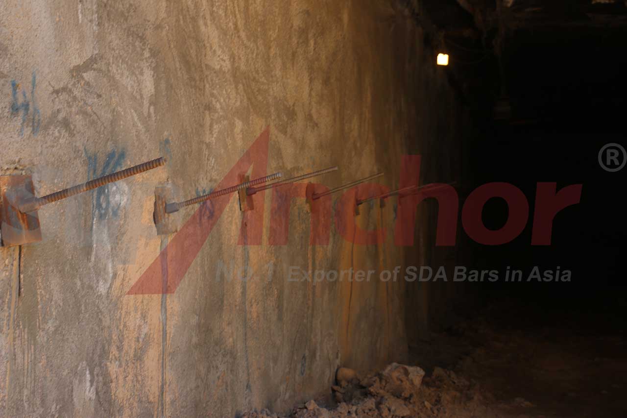 Construction site using SupAnchor self drilling anchor system