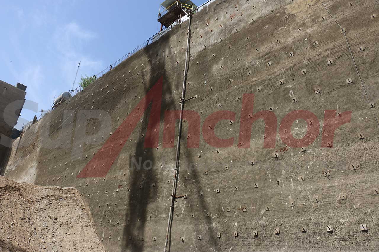 Construction site using SupAnchor self drilling anchor system