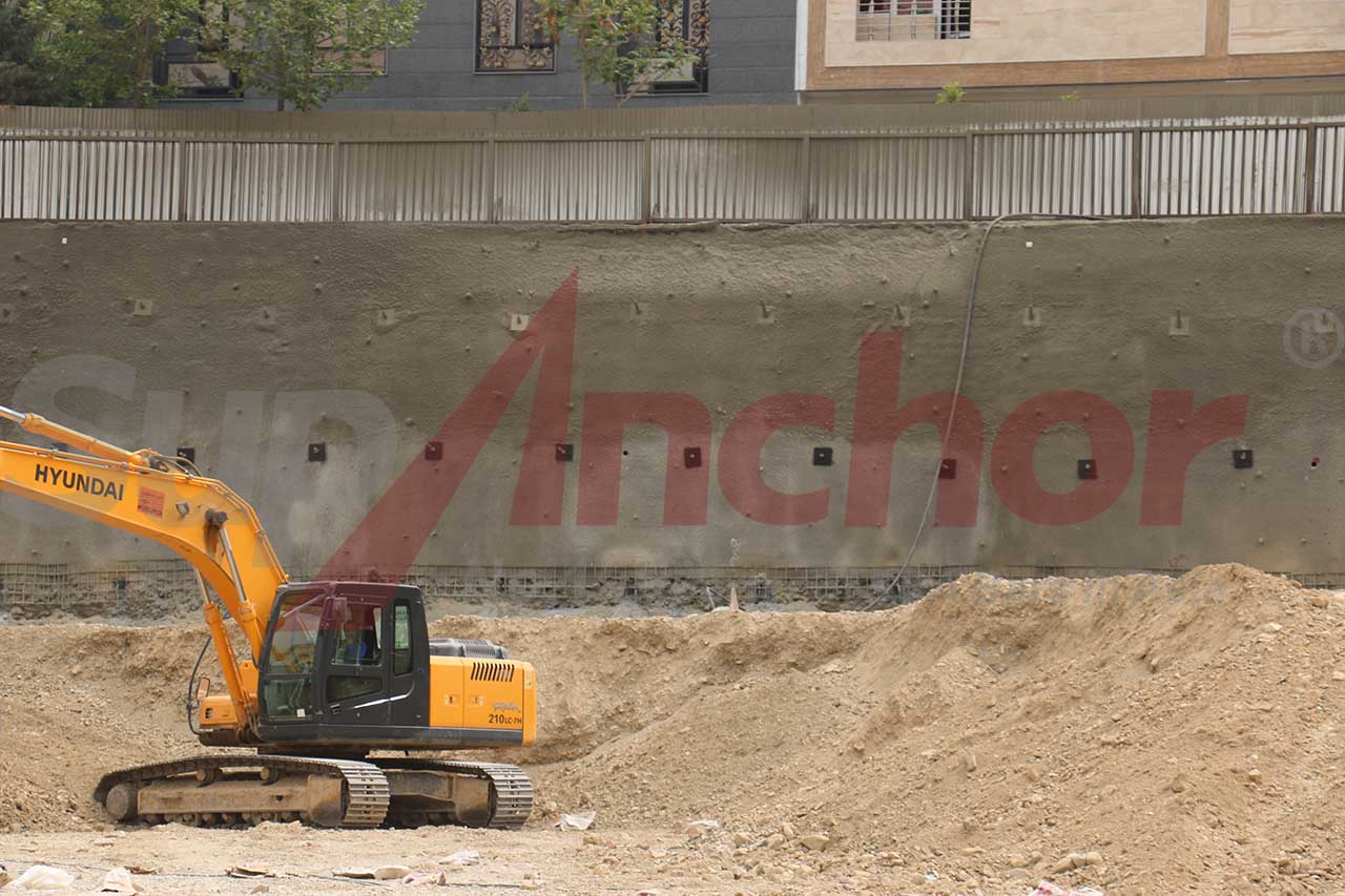 Construction site using SupAnchor self drilling anchor system