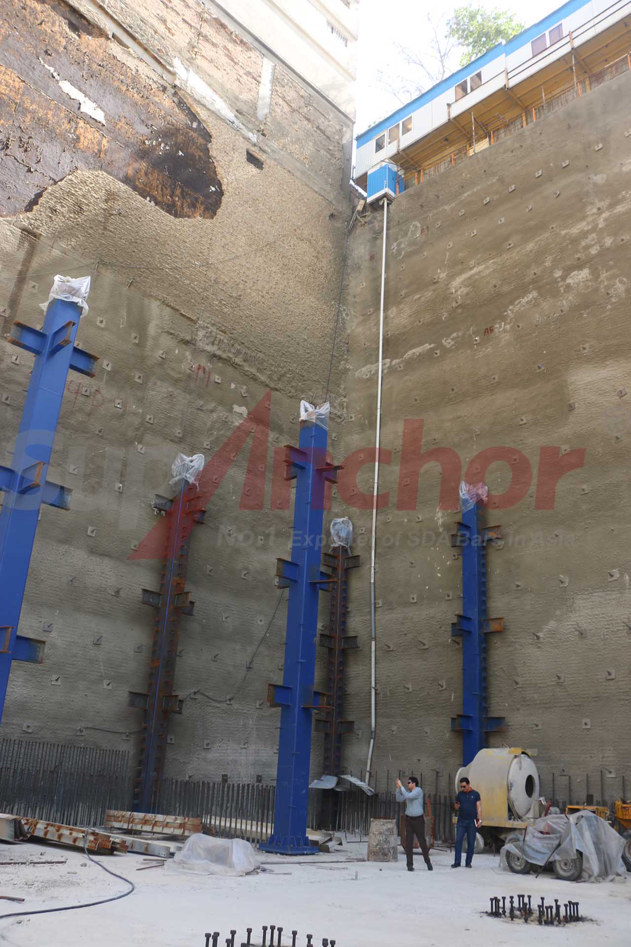 Construction site using SupAnchor self drilling anchor system