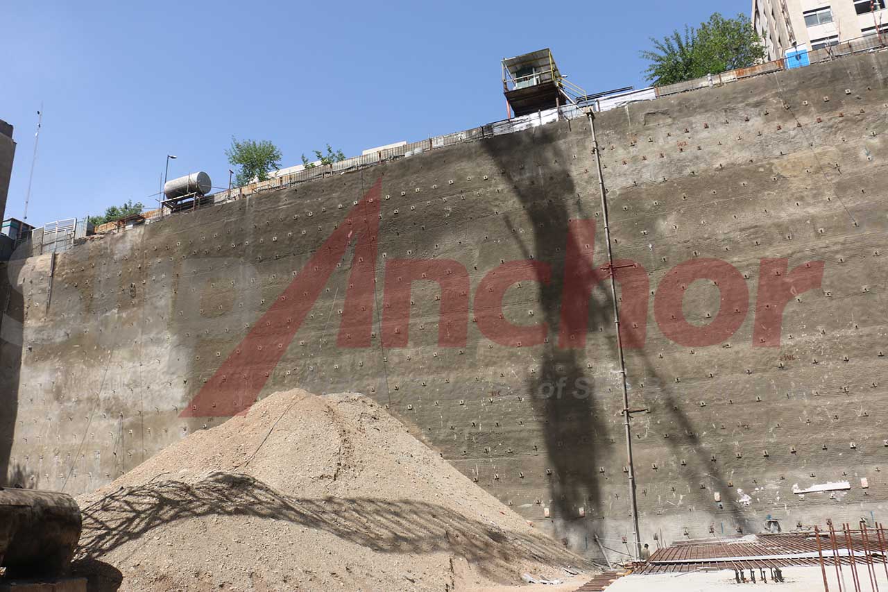 Construction site using SupAnchor self drilling anchor system