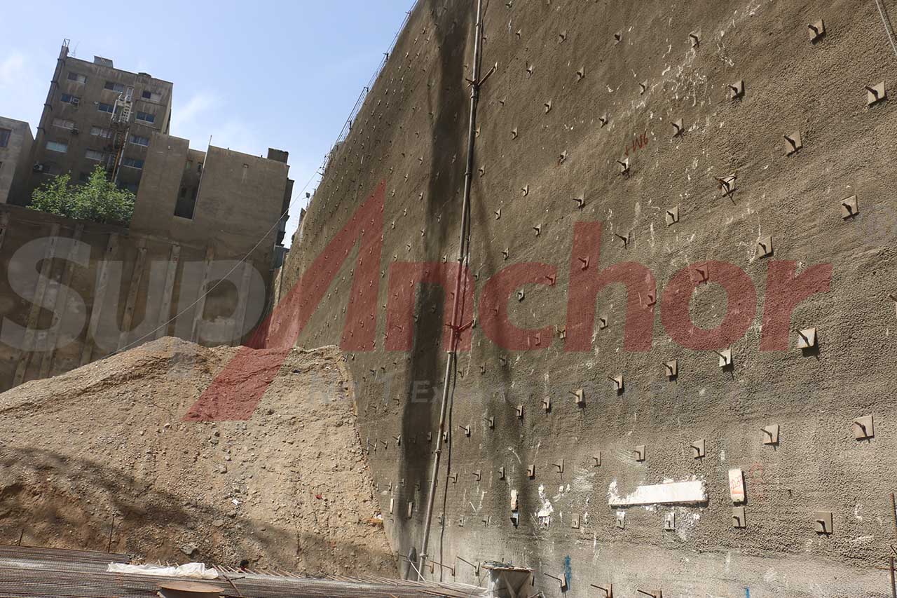 Construction site using SupAnchor self drilling anchor system
