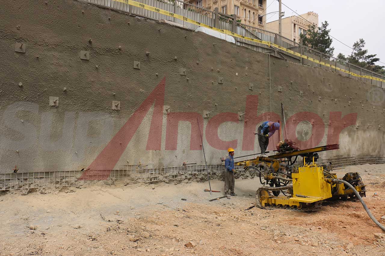 Construction site using SupAnchor self drilling anchor system
